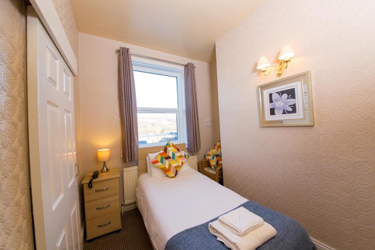 Dalesgate Hotel - Self Check In Keighley Quarto foto